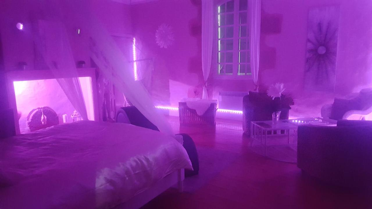 Chambre Boheme Avec Balneo Miramont-D'astarac Bagian luar foto